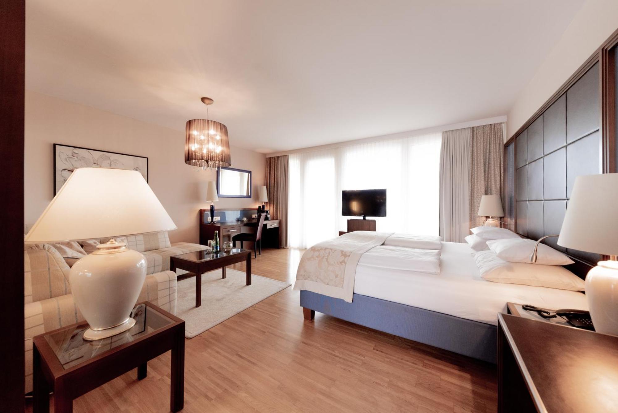 Avita Resort Bad Tatzmannsdorf Exteriör bild